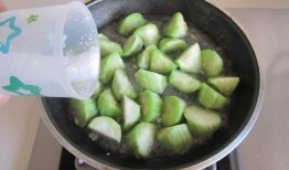 草药园吃瓜,探寻传统草药与新鲜瓜果的完美邂逅