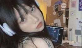 发呆吃瓜女头像,揭秘网络潮流新宠