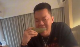 老公吃瓜的视频,揭秘娱乐圈幕后故事